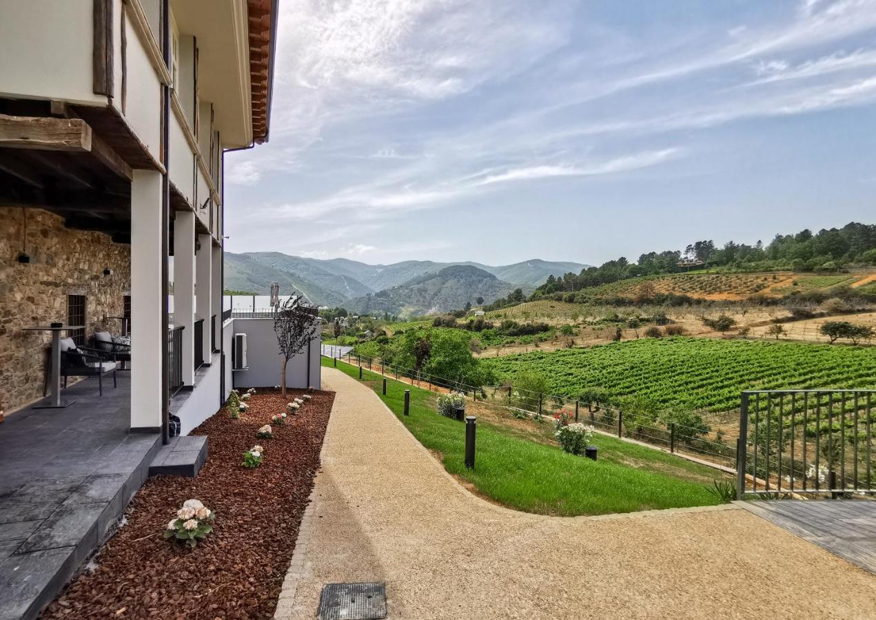 Boutique Finca Esencial Villafranca Del Bierzo Luaran gambar