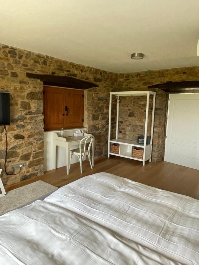 Boutique Finca Esencial Villafranca Del Bierzo Luaran gambar