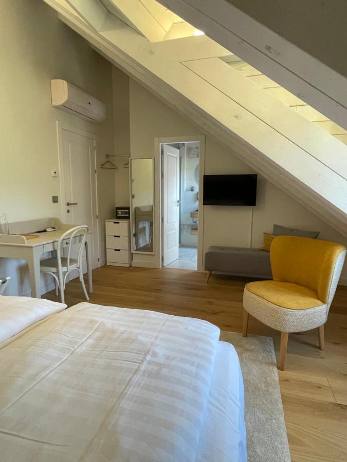 Boutique Finca Esencial Villafranca Del Bierzo Luaran gambar