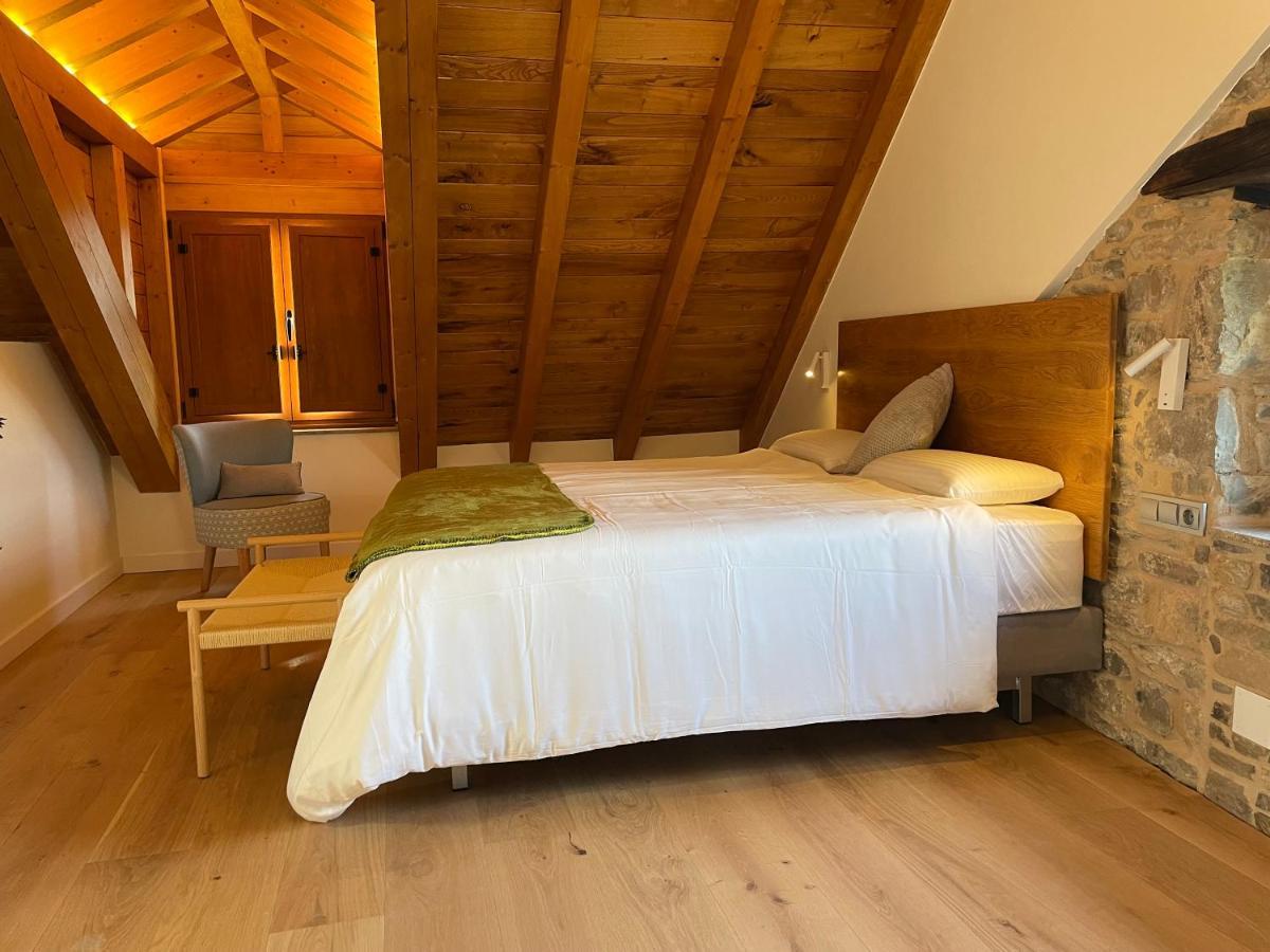 Boutique Finca Esencial Villafranca Del Bierzo Luaran gambar